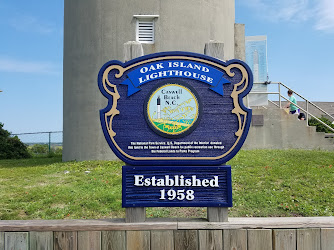 Oak Island Lighthouse