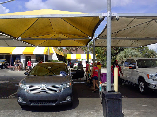 Car Wash «Clean Getaway Car Wash & Detail Center», reviews and photos, 1636 3rd St S, Jacksonville Beach, FL 32250, USA