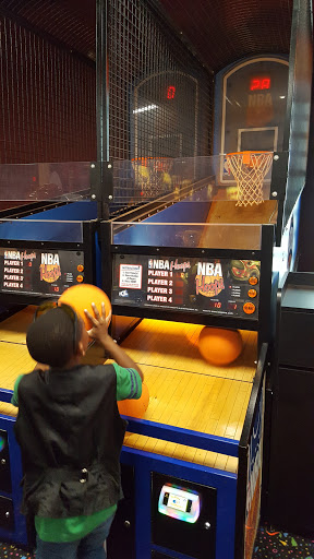 Shopping Mall «Southgate USA», reviews and photos, 20950 Libby Rd, Cleveland, OH 44137, USA