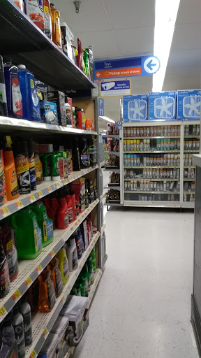 Discount Store «Walmart», reviews and photos, 1400 Hilltop Mall Rd, Richmond, CA 94806, USA
