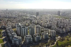 The Green Kfar Saba Neighborhood image