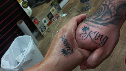 Tattoo Shop «Bloodline Tattoos», reviews and photos, 3304 Auburn St, Houston, TX 77017, USA