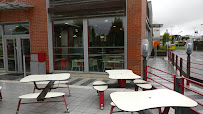 Atmosphère du Restaurant KFC Lilles Lezennes - n°8
