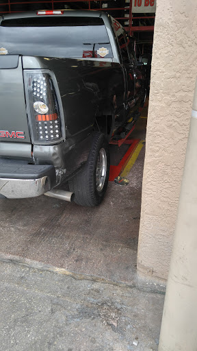 Tire Shop «Discount Tire Store - Leon Valley, TX», reviews and photos, 6221 Bandera Rd, Leon Valley, TX 78238, USA