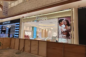 Love & Co. Aeon Mall Tebrau City image