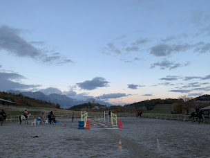 Photo n°3 de Poney Club & Elevage de La Gardiole à La Bâtie-Vieille ()