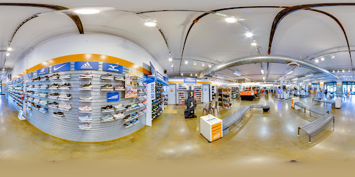 Running Store «Road Runner Sports», reviews and photos, 1714 Newbury Rd j, Newbury Park, CA 91320, USA