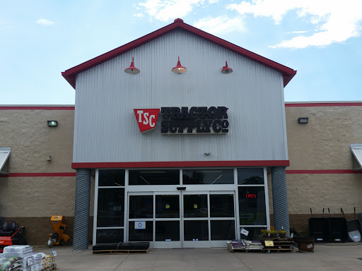 Home Improvement Store «Tractor Supply Co.», reviews and photos, 2970 PA-940, Pocono Summit, PA 18346, USA