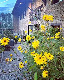 Photo n°79 de Restaurant L'Embellie (à 7 km de Cluny, En Bourgogne) à Sainte-Cécile ()