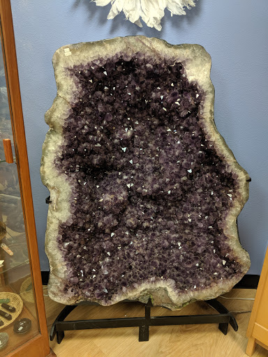 Gift Shop «Crescent Moon Gifts», reviews and photos, 2502 6th Ave, Tacoma, WA 98406, USA