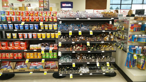 Grocery Store «Schnucks», reviews and photos, 245 E 5th St, Eureka, MO 63025, USA