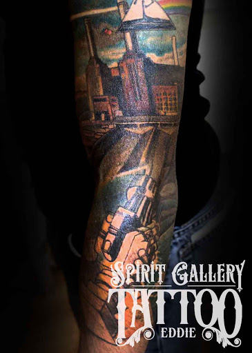 Tattoo Shop «Spirit Gallery Tattoo», reviews and photos, 207 Bank St, New London, CT 06320, USA