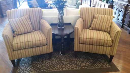 Used Furniture Store «Hometown Refurnishing», reviews and photos, 24 E Main St, Ephrata, PA 17522, USA