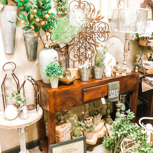 Boutique «Status Design & Consign», reviews and photos, 2240 Hamilton Creek Pkwy #100, Dacula, GA 30019, USA