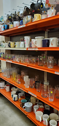 Thrift Store «Fabulously Frugal Thrift Shop», reviews and photos, 611 2nd St, Snohomish, WA 98290, USA