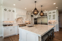 Popular Design Mill & Cabinet