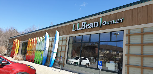 Clothing Store «L.L. Bean Outlet», reviews and photos, 150 High St, Ellsworth, ME 04605, USA