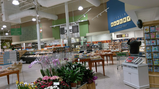 Supermarket «Publix Super Market at Village Shops of Flowery Branch», reviews and photos, 5900 Spout Springs Rd, Flowery Branch, GA 30542, USA