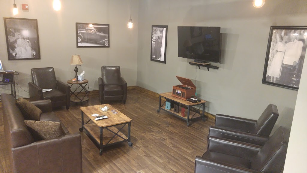 Bowtie Barber Club 45056