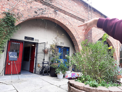 Art Gallery «Bisong Art Gallery», reviews and photos, 1305 Sterrett St, Houston, TX 77002, USA