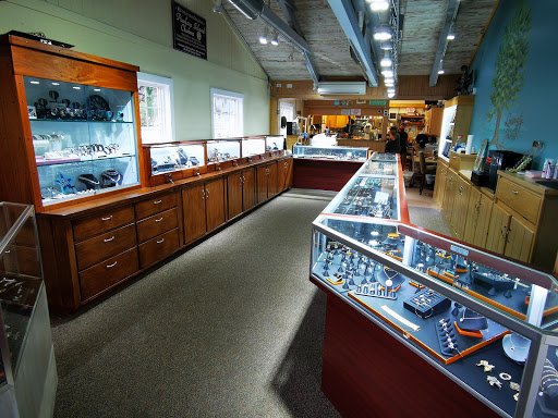 Jewelry Store «Lowcountry Jewelers», reviews and photos, 10659 Ocean Hwy, Pawleys Island, SC 29585, USA