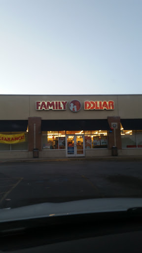 Dollar Store «FAMILY DOLLAR», reviews and photos, 2561 E Sauk Trail, Sauk Village, IL 60411, USA