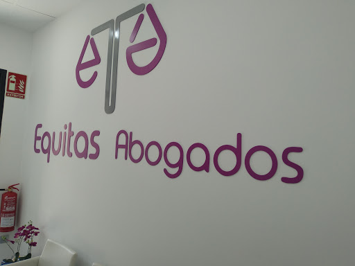 Información y opiniones sobre Equitas Abogados de Murcia