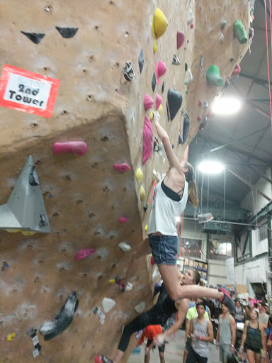 Rock Climbing Gym «Berkeley Ironworks», reviews and photos, 800 Potter St, Berkeley, CA 94710, USA