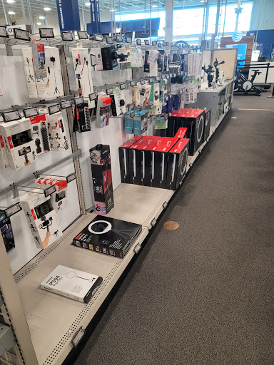 Electronics Store «Best Buy», reviews and photos, 300 Brown Rd, Auburn Hills, MI 48326, USA