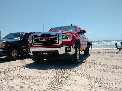 Car Dealer «Cavender Buick GMC West», reviews and photos, 7400 TX-1604 Loop, San Antonio, TX 78254, USA