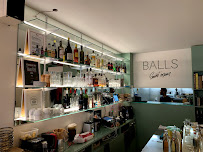 Atmosphère du Restaurant Balls à Paris - n°11