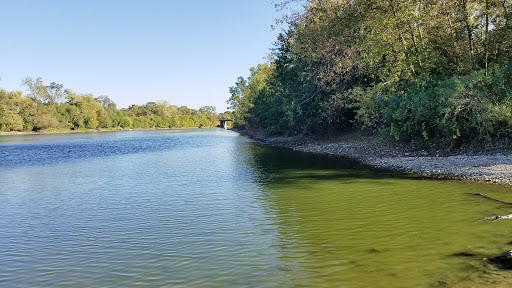 Park «Gregory Island Dog Park», reviews and photos, 100-140 E Indian Trail, North Aurora, IL 60542, USA