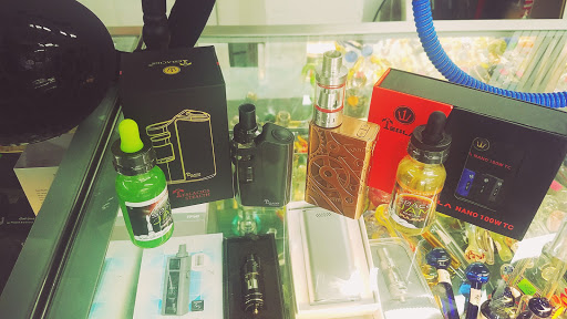 Tobacco Shop «Twenty One Plus Smoke Shop», reviews and photos, 144 Bowdoin St, Dorchester, MA 02122, USA