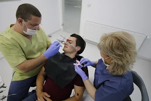 Dental Praxis Dr. Valeanu Andrei image