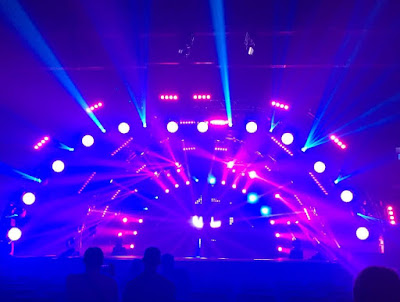 Stayinalight à Villiers-le-Morhier