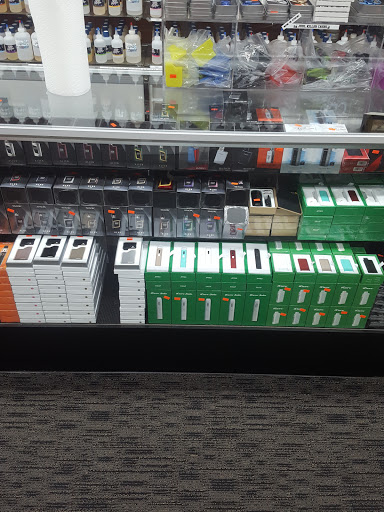 Vaporizer Store «Woodstock Vape & Glass Gallery», reviews and photos, 46699 Van Dyke, Shelby Charter Township, MI 48317, USA