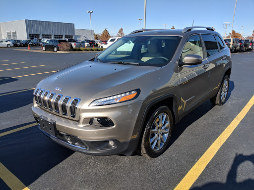 Car Dealer «Federico Chrysler Dodge Jeep Ram», reviews and photos, 1875 E Edwardsville Rd, Wood River, IL 62095, USA