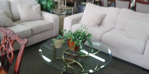 Consignment Shop «Home Interior Consignments», reviews and photos, 3010 Williams Dr #135, Georgetown, TX 78628, USA