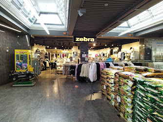 Zebra Fashion Store Basel Spalemärt
