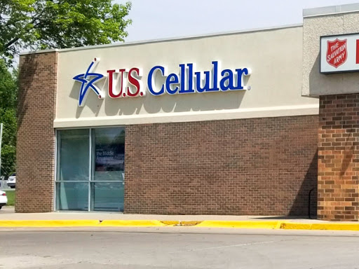 U.S. Cellular, 1705 Boyrum St, Iowa City, IA 52246, USA, 