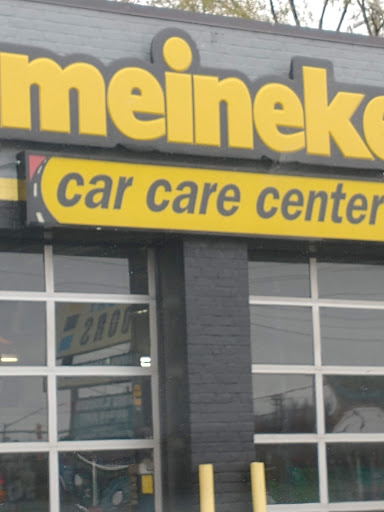 Auto Repair Shop «Meineke Car Care Center», reviews and photos, 790 Merritt Blvd, Dundalk, MD 21222, USA