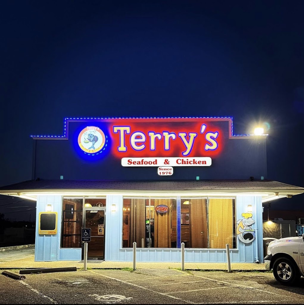Terry's Seafood And Chicken 78702