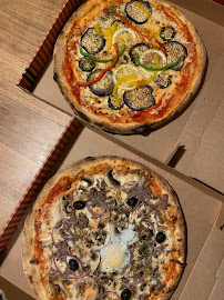 Plats et boissons du Livraison de pizzas Pizza maison lardy - n°3