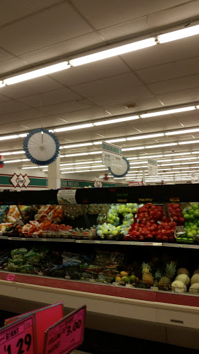 Grocery Store «Food Giant», reviews and photos, 940 S 12th St, Murray, KY 42071, USA