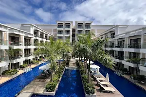 Henann Palm Beach Resort, Boracay image