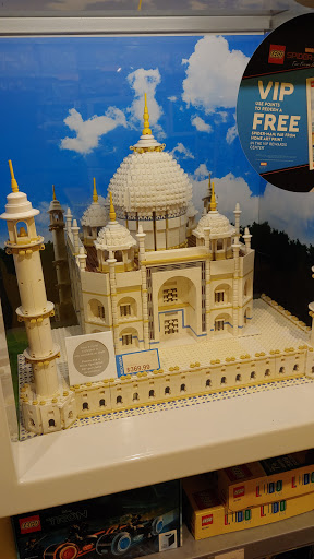 Toy Store «The LEGO Store», reviews and photos, 630 Old Country Road, Garden City, NY 11530, USA