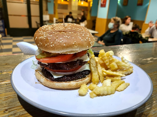 Burger Acuario en Ciempozuelos