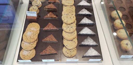 Pastry Shop «Crave», reviews and photos, 2501 Research Forest Dr, The Woodlands, TX 77381, USA