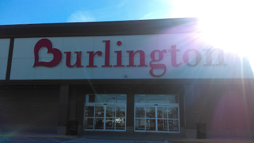 Clothing Store «Burlington Coat Factory», reviews and photos, 400 Lowell Ave #1, Haverhill, MA 01832, USA