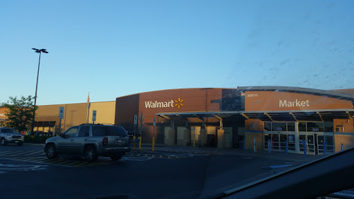 Department Store «Walmart Supercenter», reviews and photos, 20910 Frederick Rd, Germantown, MD 20876, USA